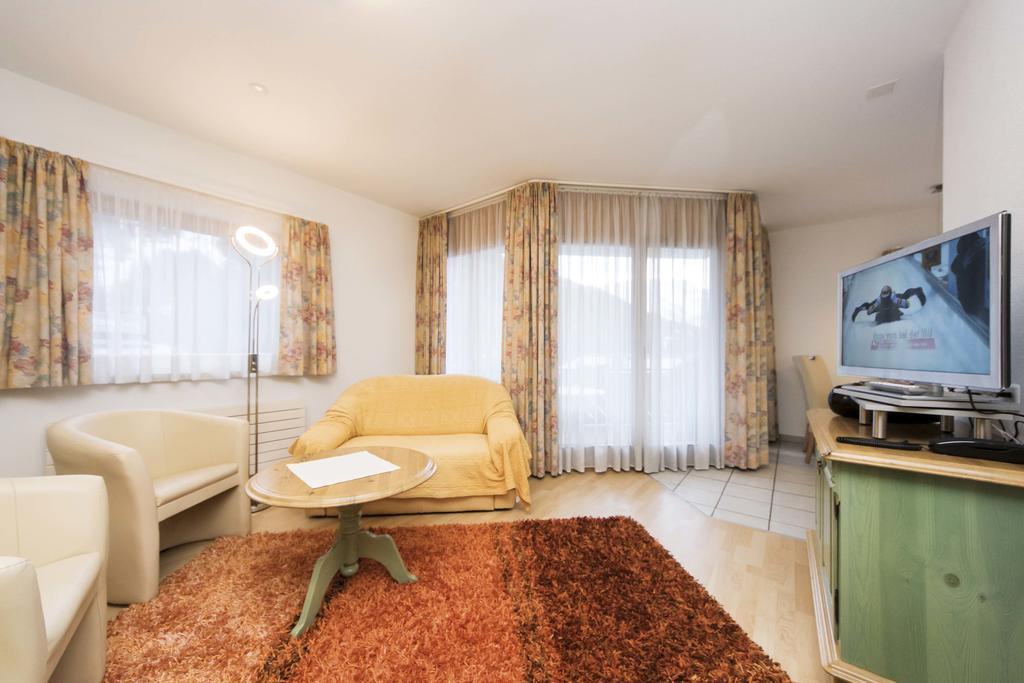 Appartements Garni Alpin Live Samnaun Exterior foto