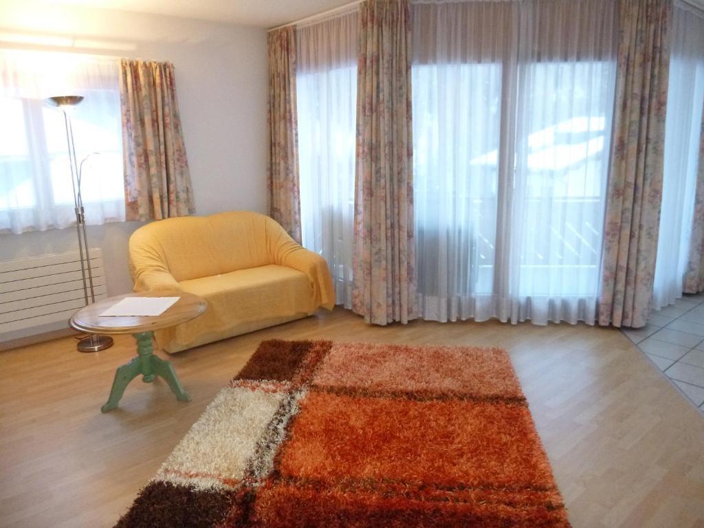 Appartements Garni Alpin Live Samnaun Habitación foto